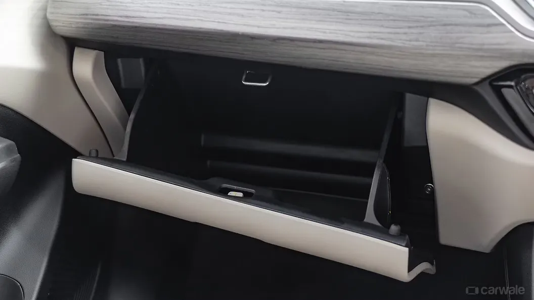Maruti Suzuki Dzire Glove Box