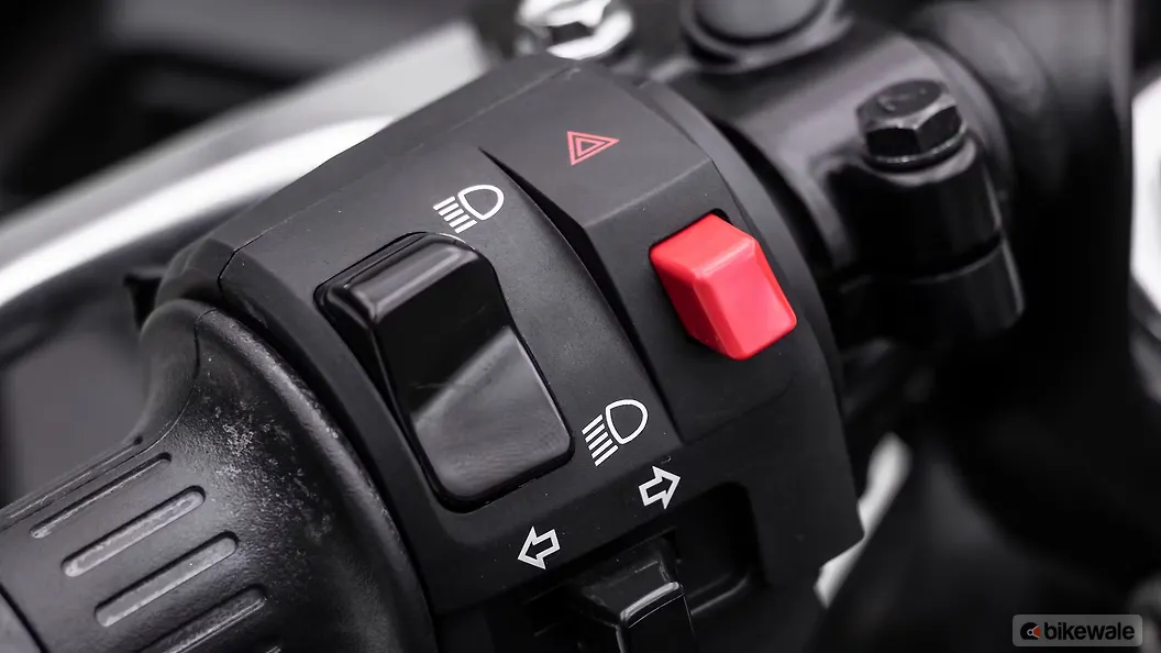 Kawasaki Ninja 500 High Beam Low Beam Switch Image BikeWale