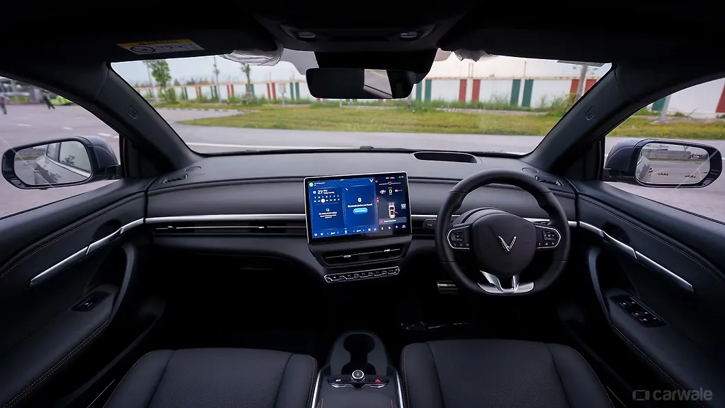 VF 6 Dashboard Image, VF 6 Photos in India - CarWale