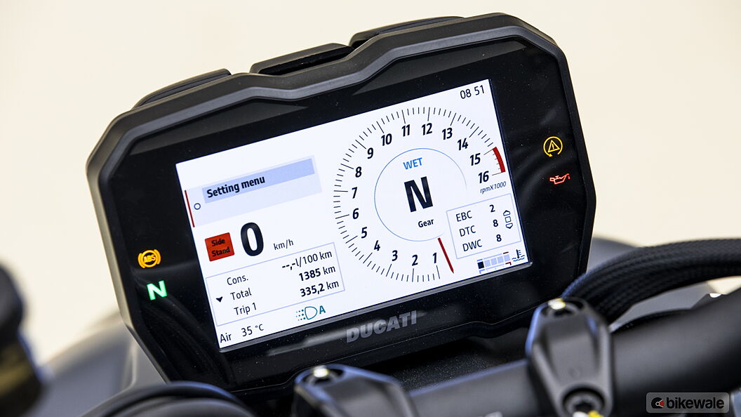 Ducati Streetfighter V4 Clock