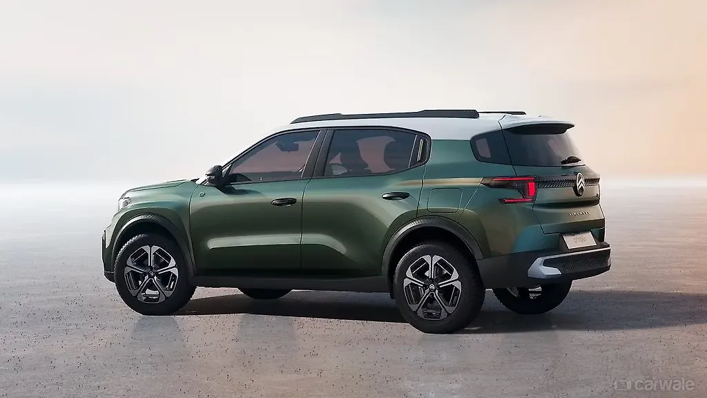 సిట్రోన్ Citroen C3 Aircross facelift ఎడమ వైపు నుంచి ముందుభాగం