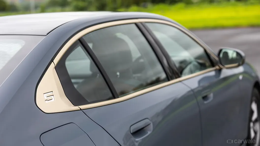 BMW 5 Series Side Glass Housing
