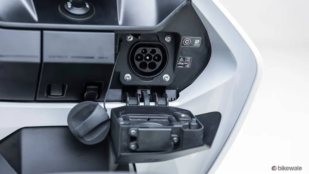 BMW CE 04 Pillion Footrest Image – BikeWale