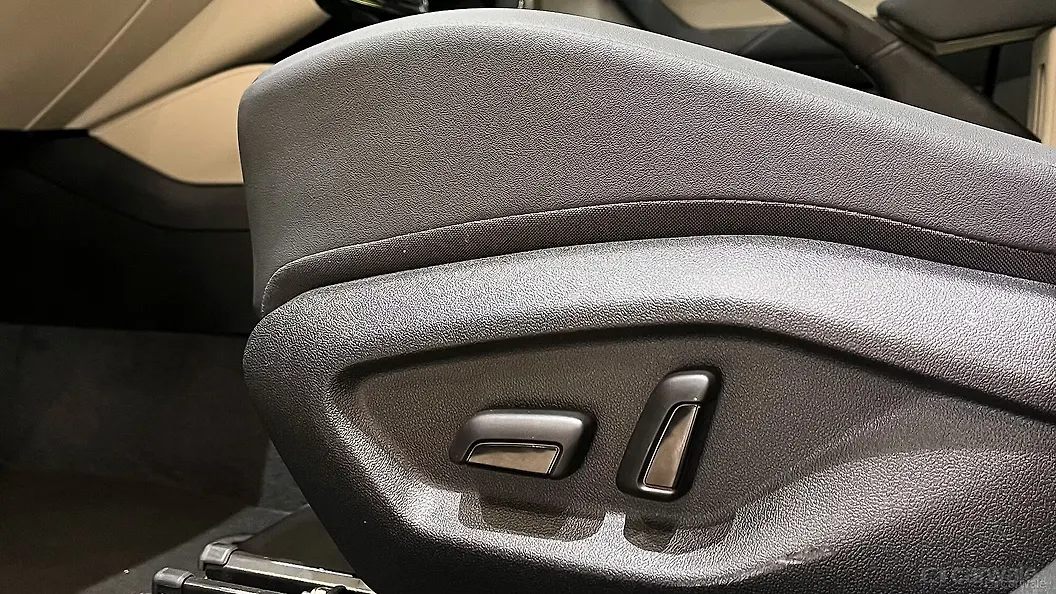 Skoda Slavia Seat Adjustment Electric for Front Passenger