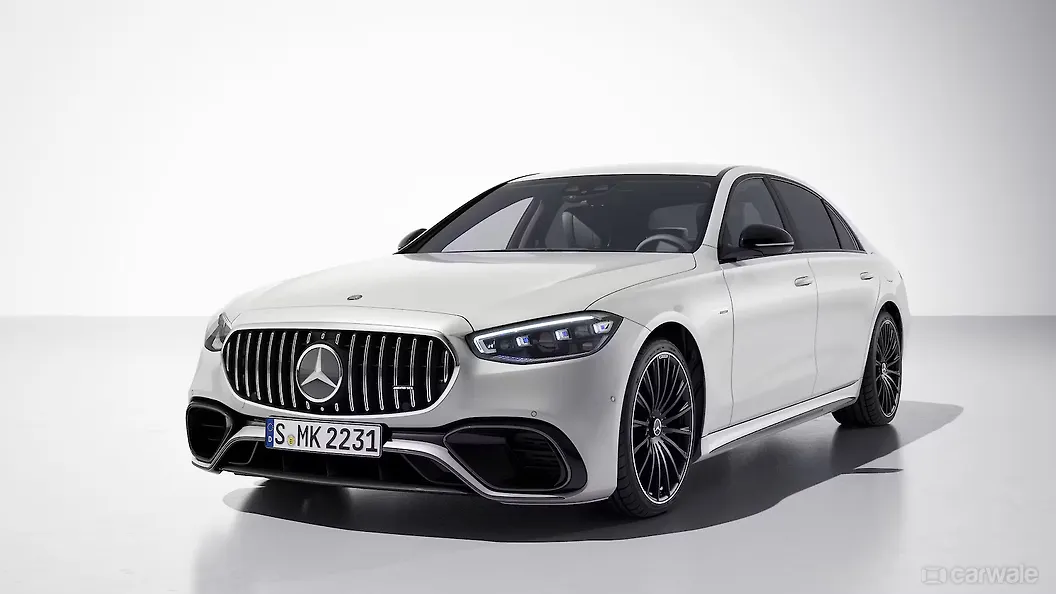 Mercedes-Benz AMG S 63 E Performance Left Front Three Quarter