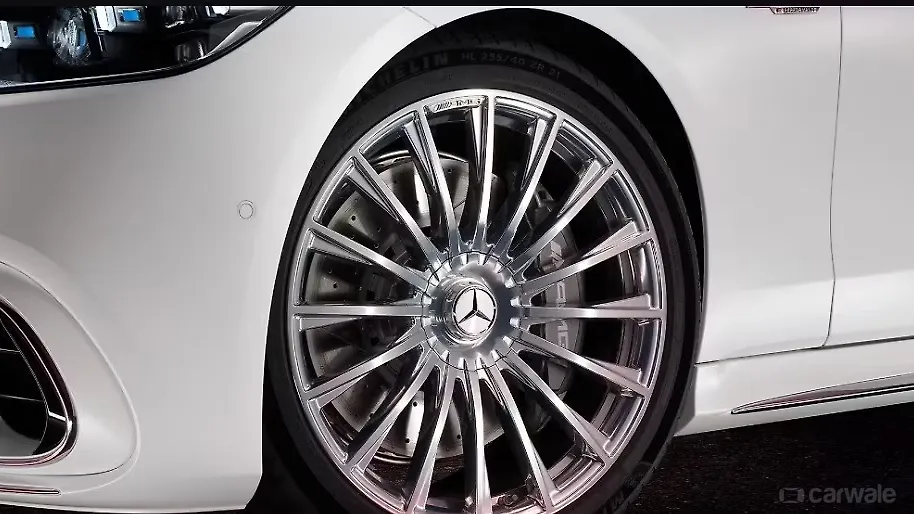 Mercedes-Benz AMG S 63 E Performance Wheel