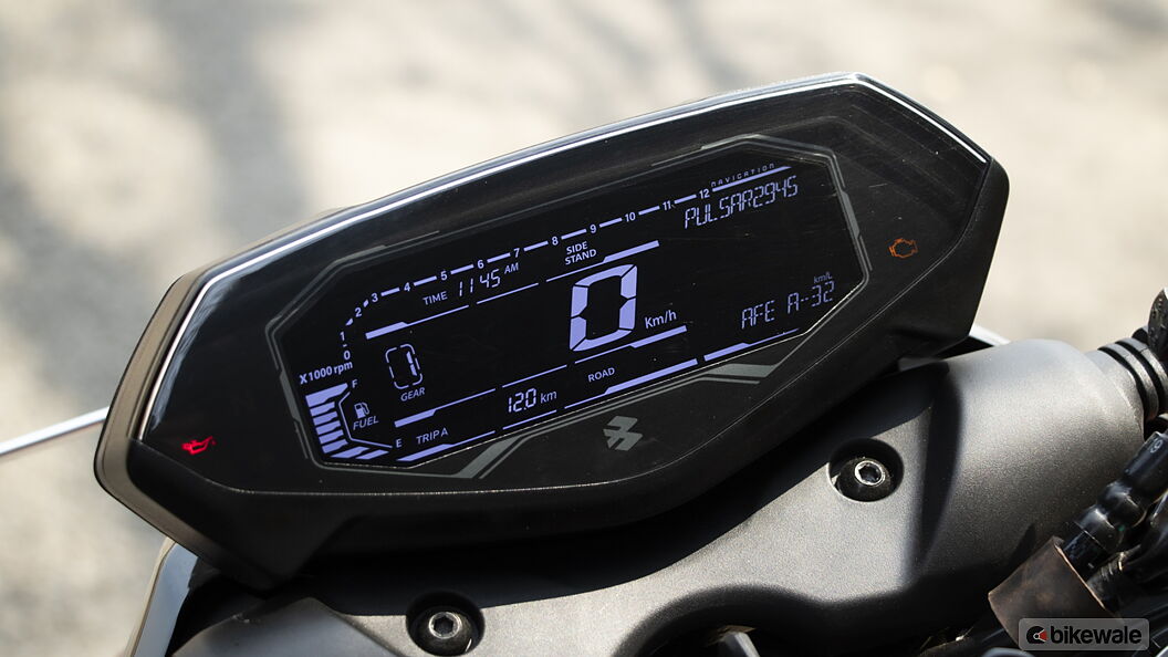 Bajaj Pulsar N250 Clock Image – BikeWale