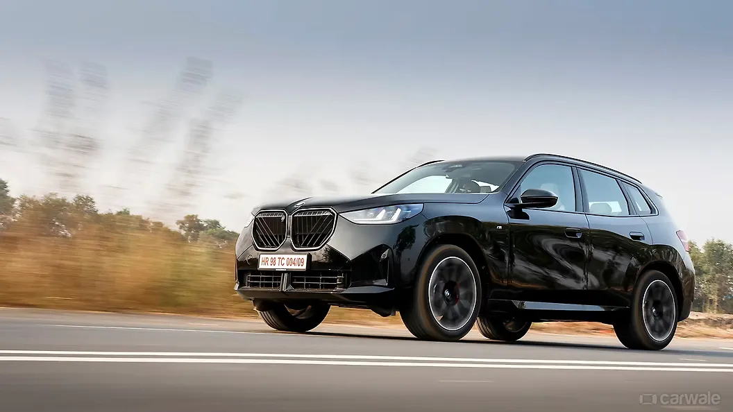 BMW X3 Left Front Three Quarter