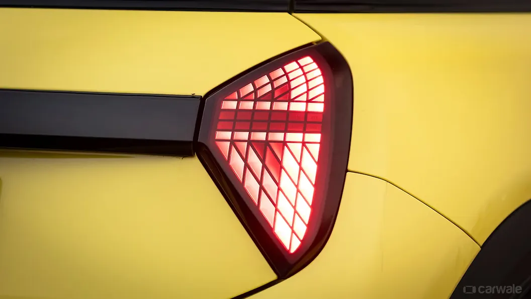 Mini Cooper Rear Signal/Blinker Light