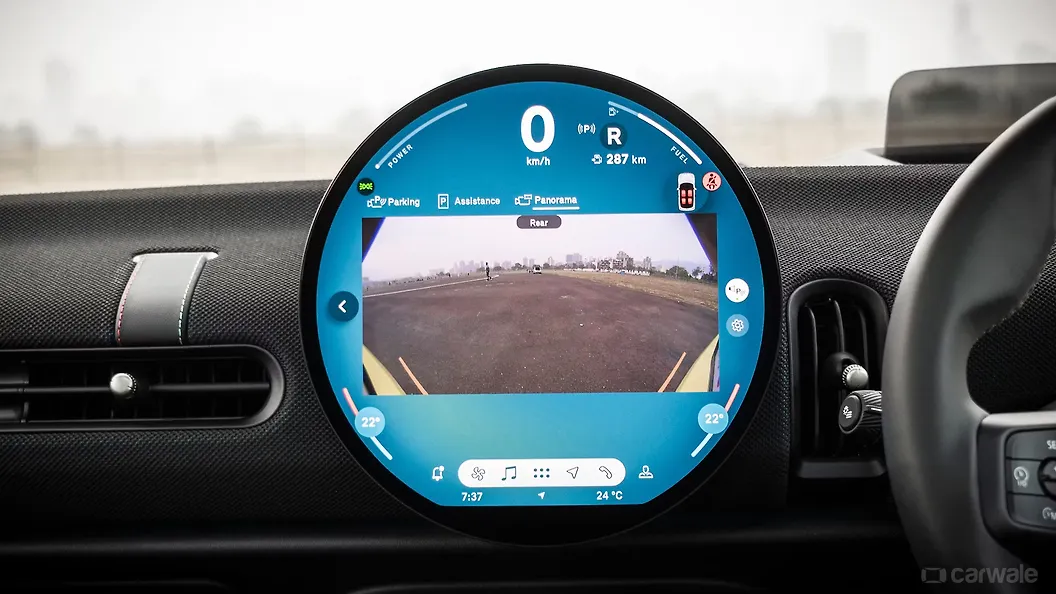 Mini Cooper 360-Degree Camera Control