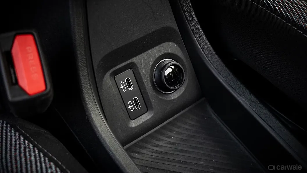Mini Cooper USB Port/AUX/Power Socket/Wireless Charging