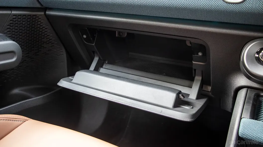 Mini Countryman Electric Glove Box