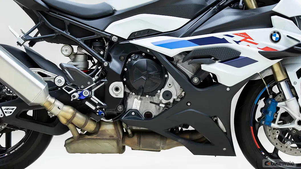 BMW S 1000 RR [2022-2024] Rear Suspension Spring Preload Setting Image ...