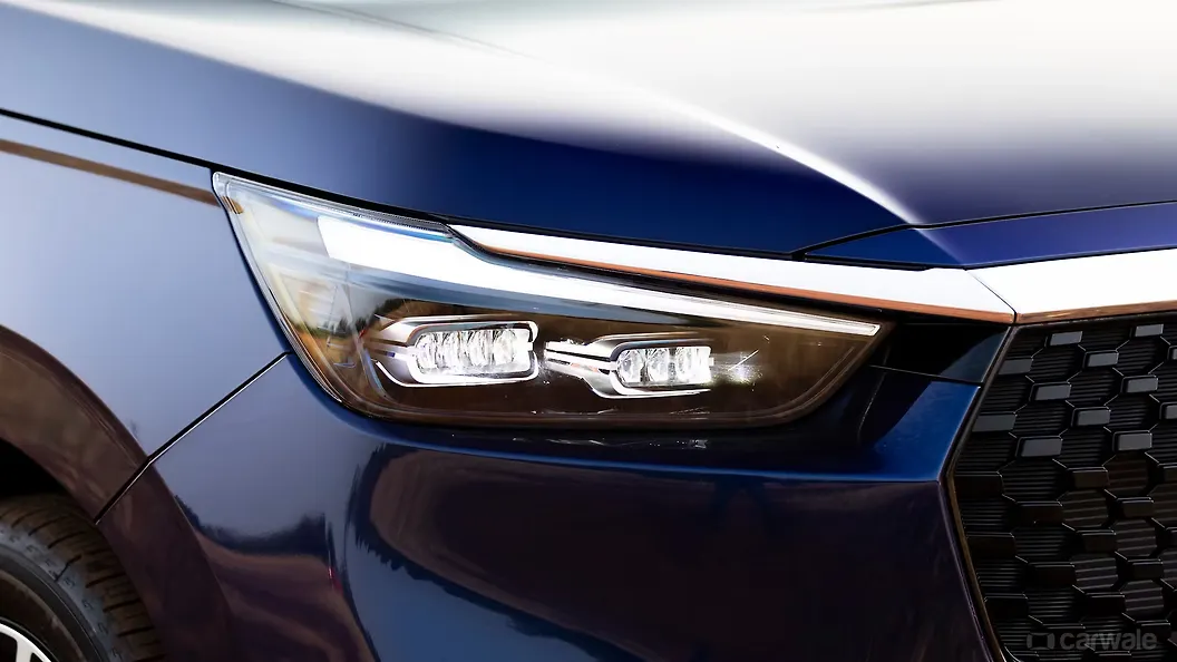 Honda Amaze Headlight