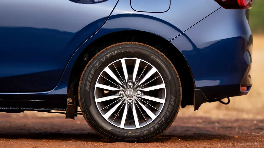 Honda Amaze Rear Fender