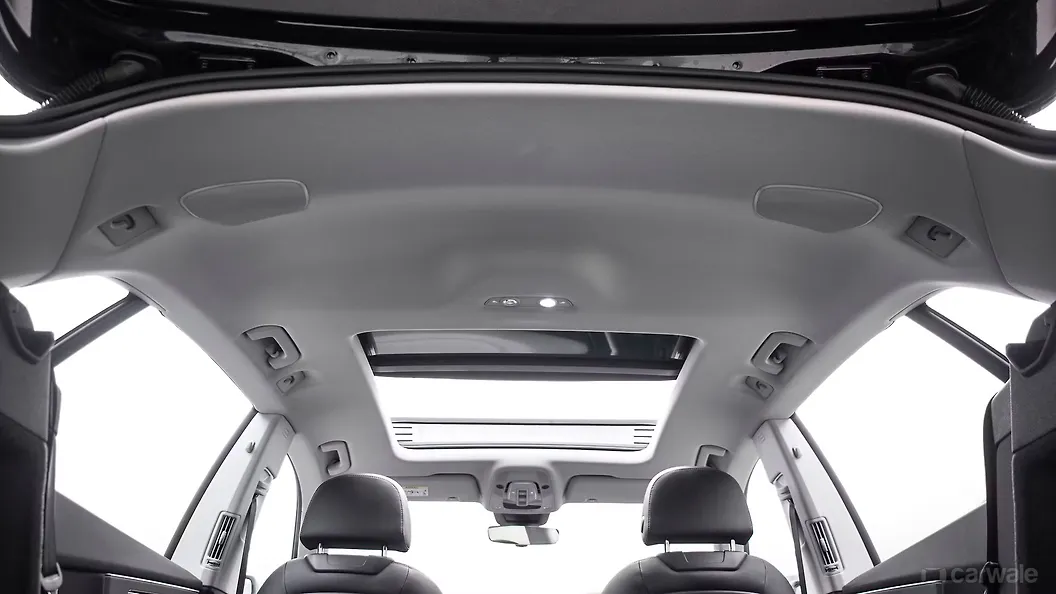 Audi Q8 Inner Car Roof