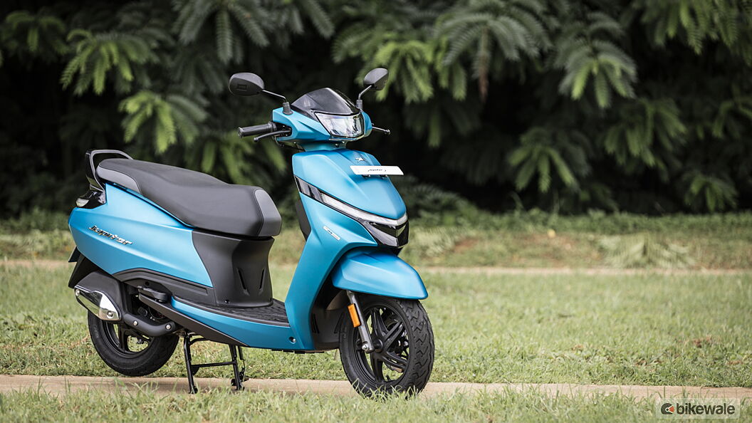 TVS Jupiter Front View Image – BikeWale