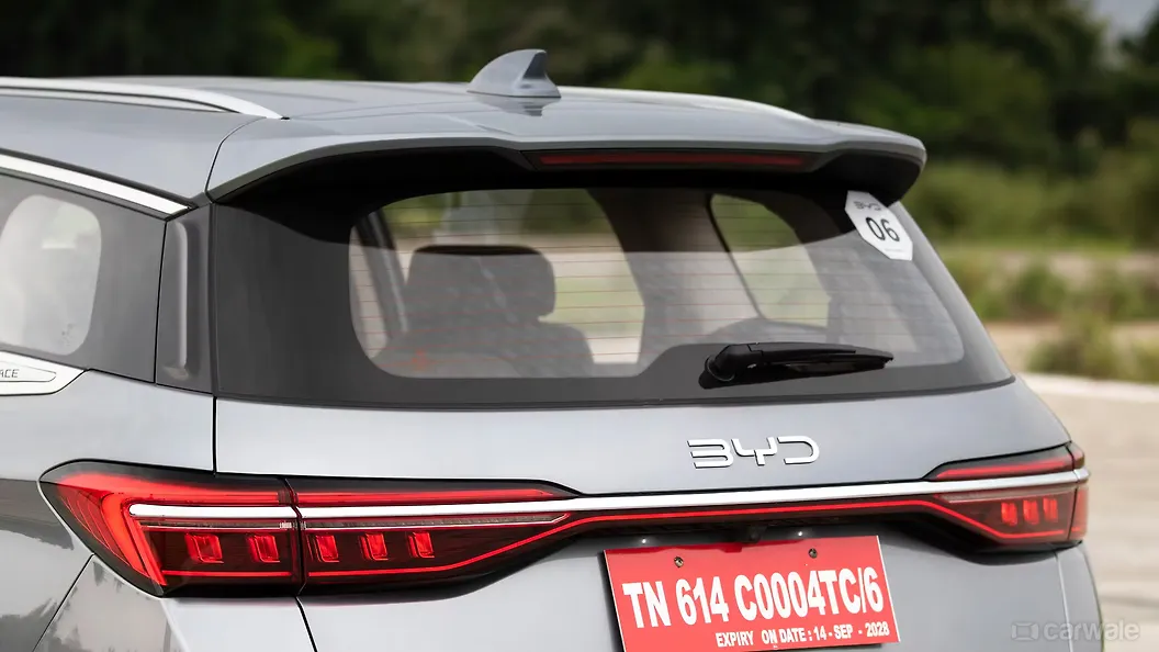 BYD eMax 7 Rear Windshield/Windscreen BYD eMax 7 Rear Windshield/Windscreen