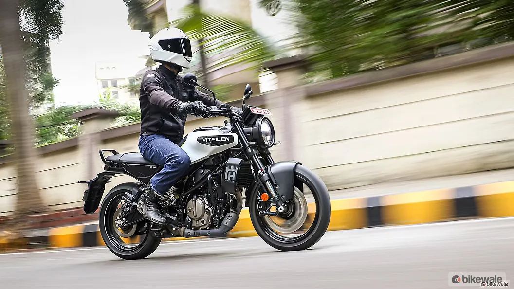 Husqvarna Vitpilen 250 Right Side View