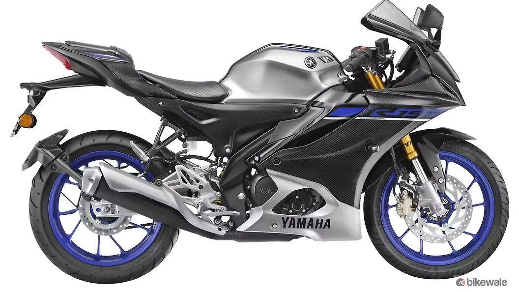 Yamaha R15 V4 Right Side View Image – BikeWale