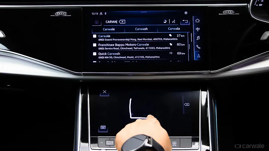 Audi Q8 Center Console/Centre Console Storage