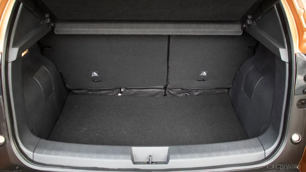 Magnite Grille Image, Magnite Photos in India CarWale