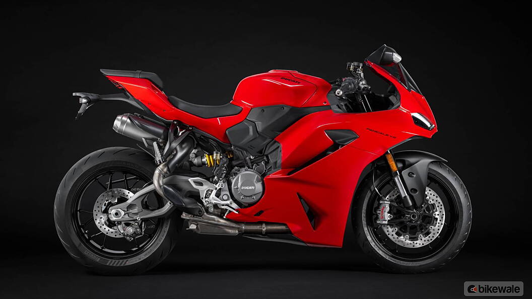 Ducati Panigale V2 [2025] Image