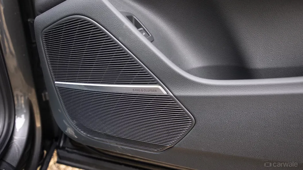 ऑडी q7 फ्रंट स्पीकर