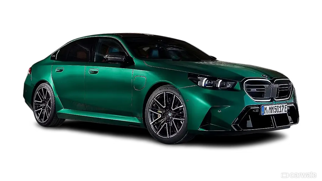 BMW M5 Right Front Three Quarter