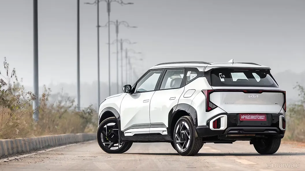 Kia Seltos Left Rear Three Quarter