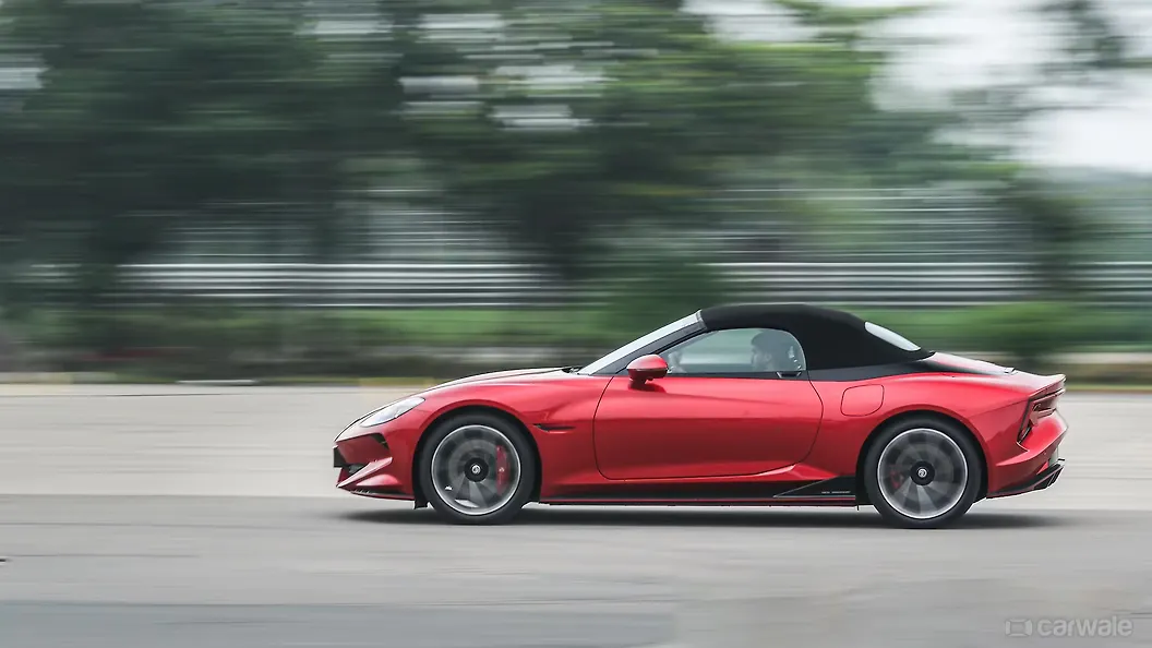 MG Cyberster Right Side View