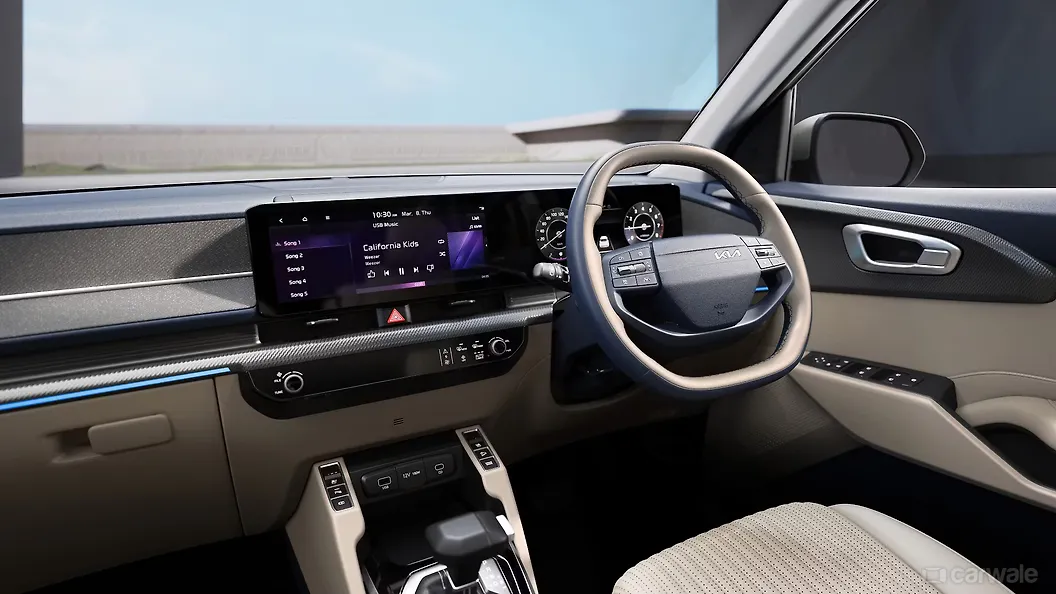 Kia Carens Clavis Dashboard