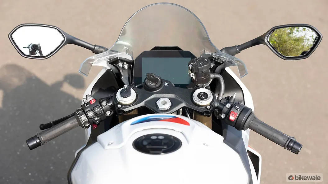 BMW S1000RR Rear Disc Brake Caliper Image – BikeWale