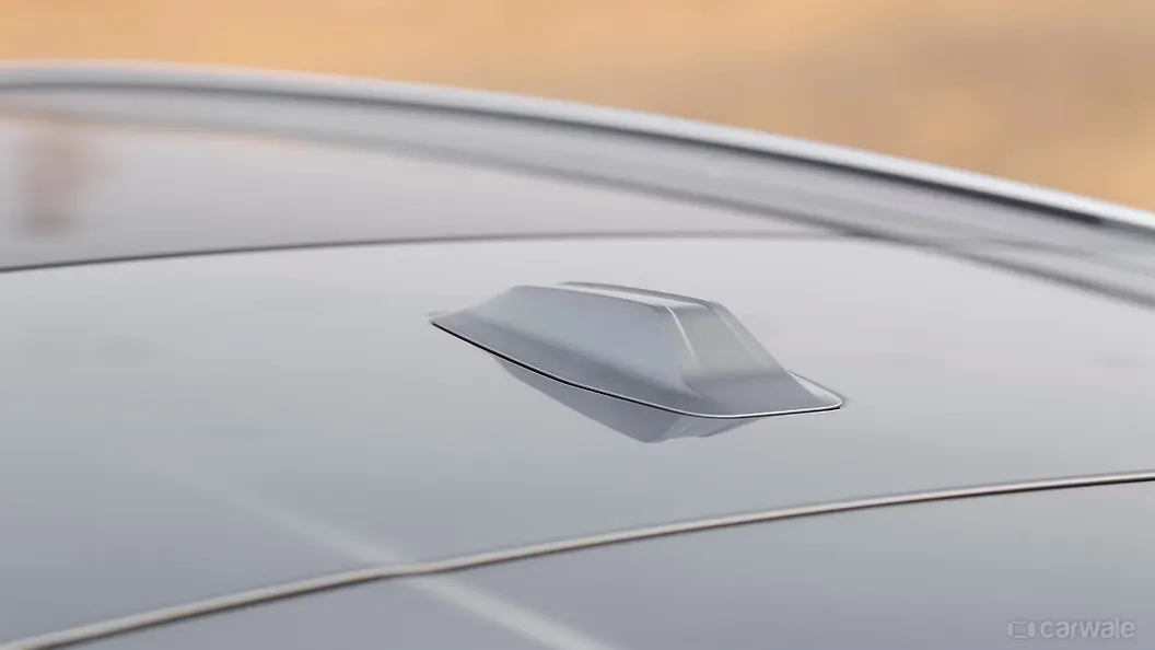 BMW iX1 LWB Antenna