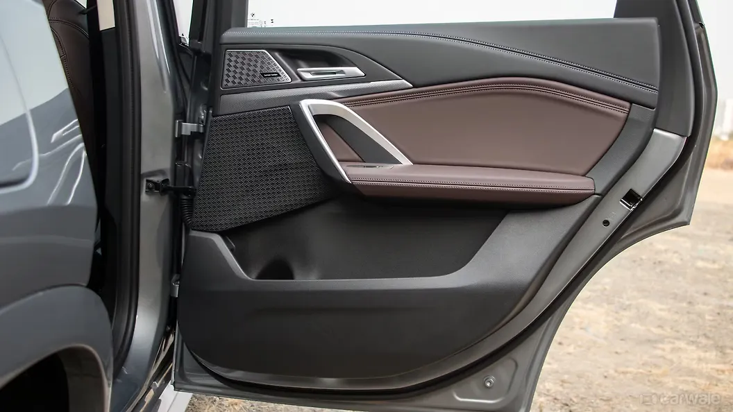 BMW iX1 LWB Rear Door Pad