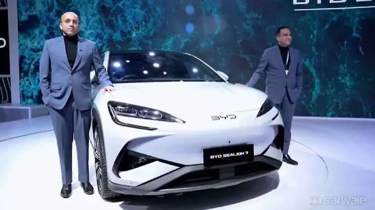 BYD Sealion 7 Front View