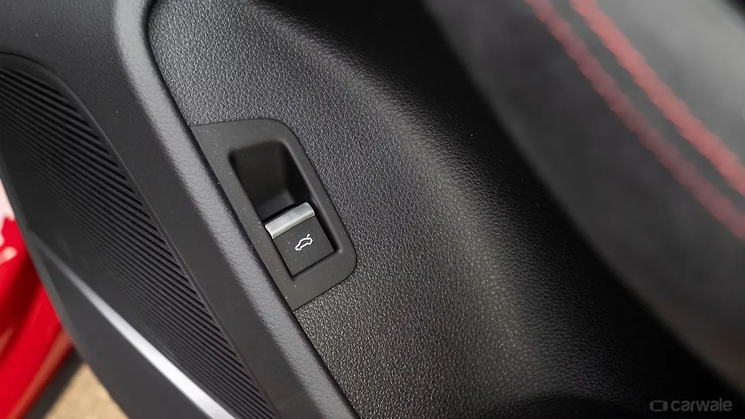 Audi RS Q8 Performance Boot Release Lever/Fuel Lid Release Lever