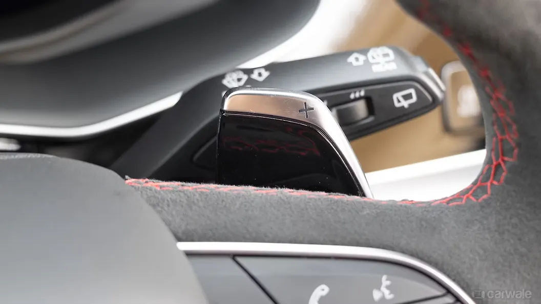 Audi RS Q8 Performance Right Paddle Shifter