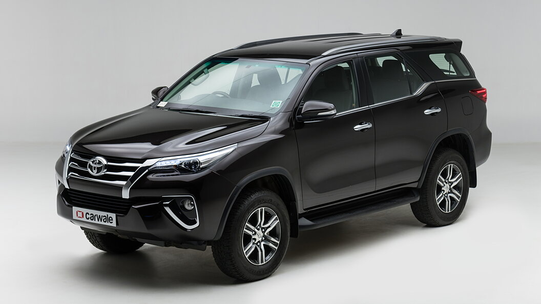 Fortuner Car Wallpaper Download