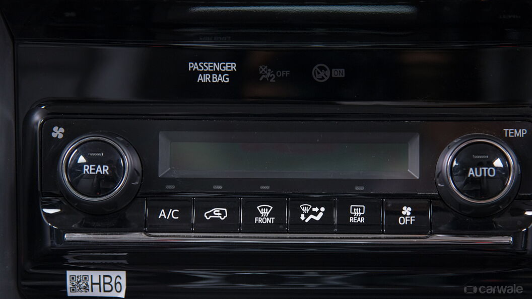 Discontinued Toyota Fortuner 2016 AC Controls