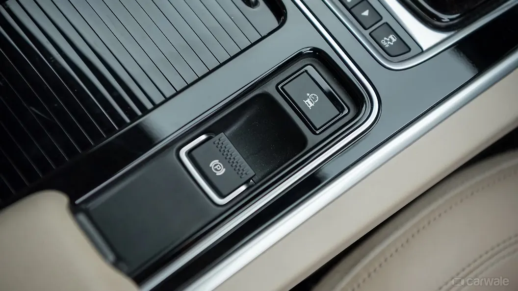 XF Parking Brake/Emergency Brake Image, XF Photos in India CarWale