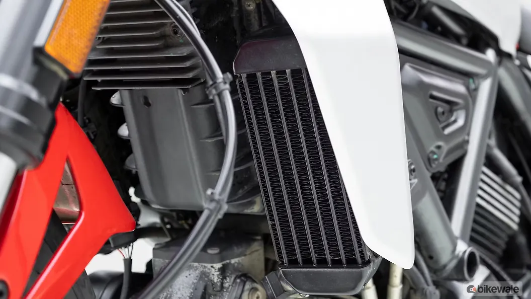 Ducati Scrambler Icon Radiator Image – BikeWale
