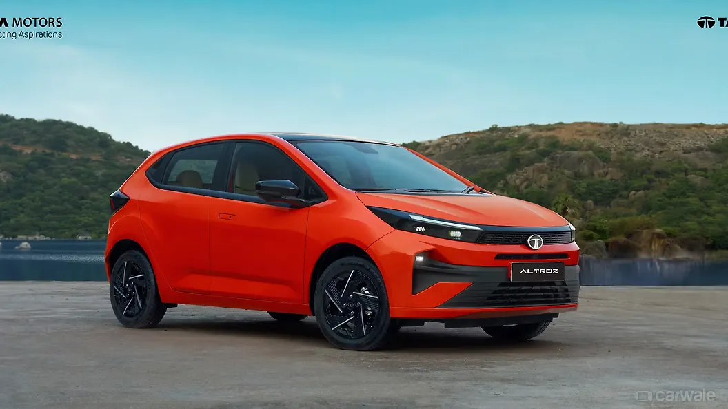 Tata Altroz 2025 Right Front Three Quarter