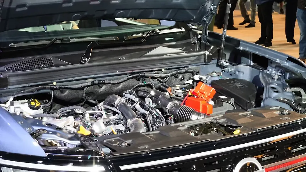 Nissan Tekton Engine Shot