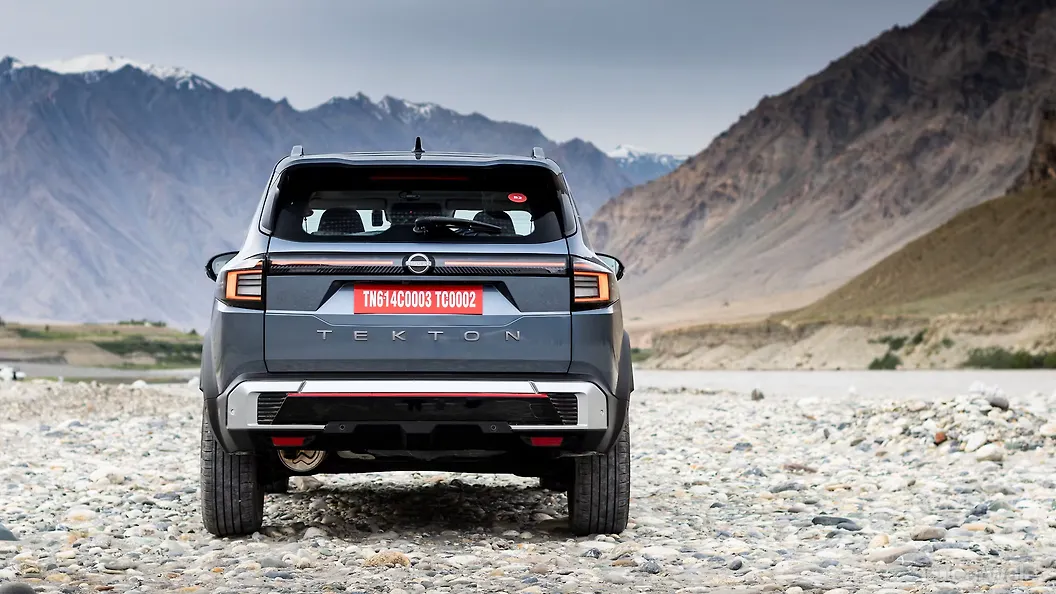 Nissan Tekton Rear View