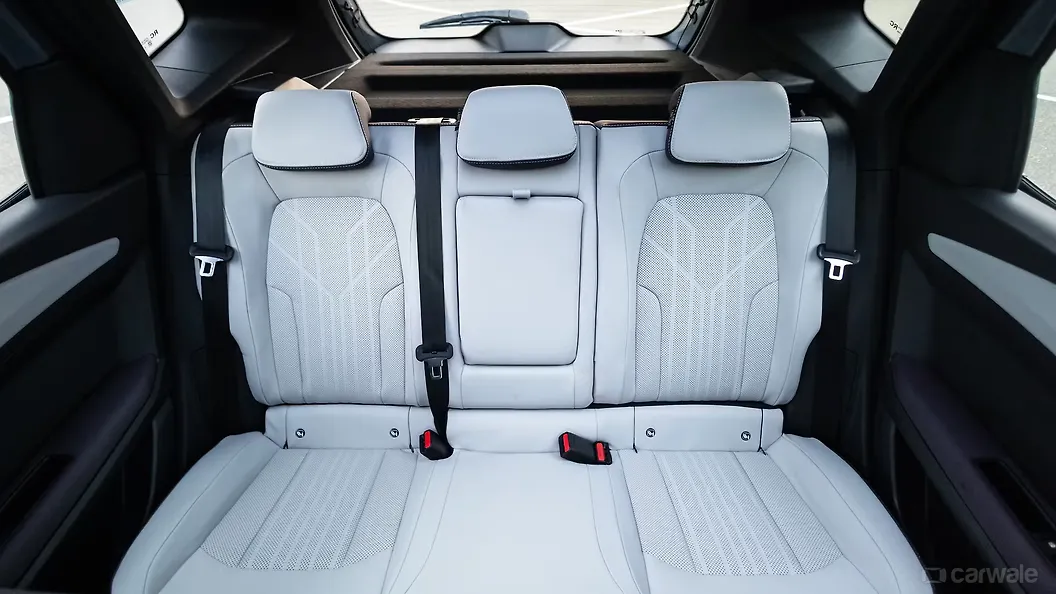 Nissan Tekton Rear Seats