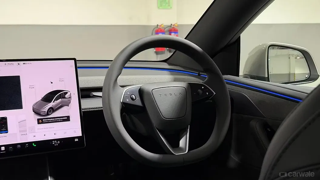 Model Y Steering Mounted Controls Image, Model Y Photos in India - CarWale