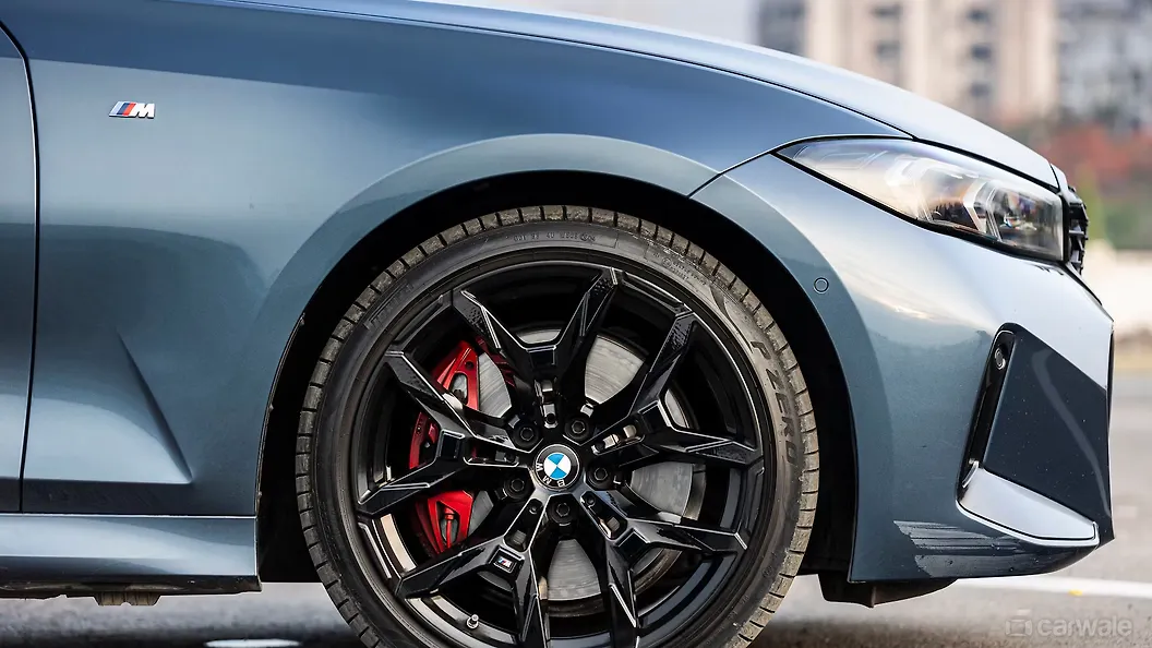 BMW M340i Wheel