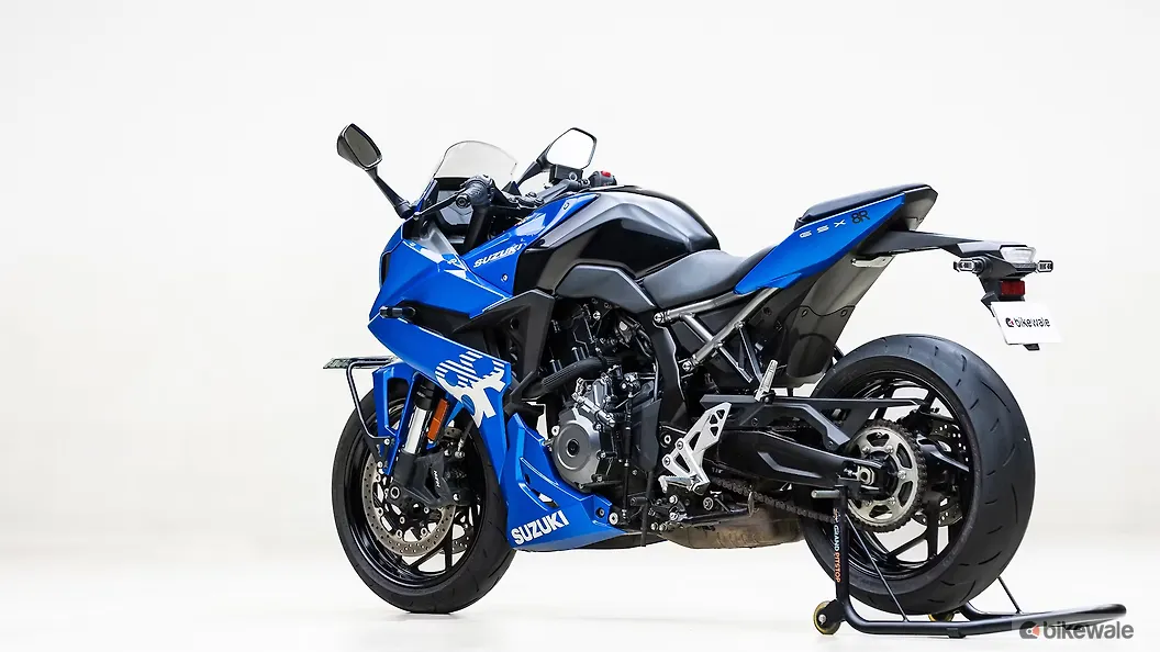 Suzuki GSX-8R Left Rear Three Quarter