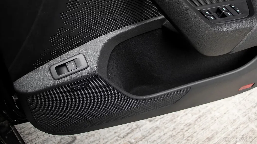 Octavia RS Boot Release Lever/Fuel Lid Release Lever Image, Octavia RS ...